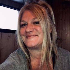 Meet your Posher, Suzanne